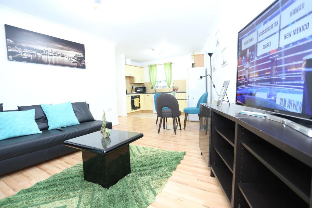 Lovely 2 Bedroom Apartment