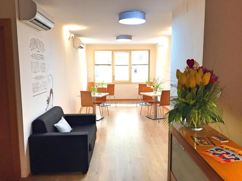 Posezení v ubytování Guest House Barcelona Bruc