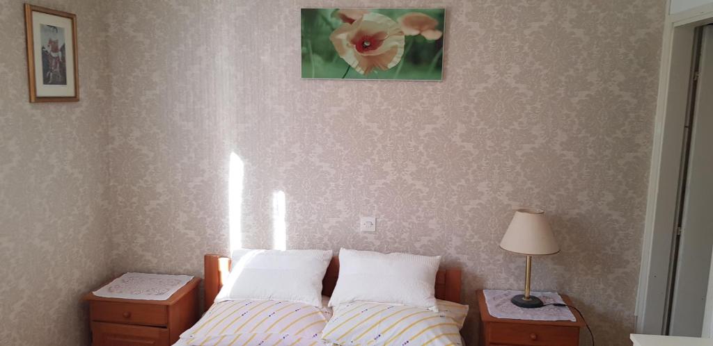 Posteľ alebo postele v izbe v ubytovaní Apartment Srsen