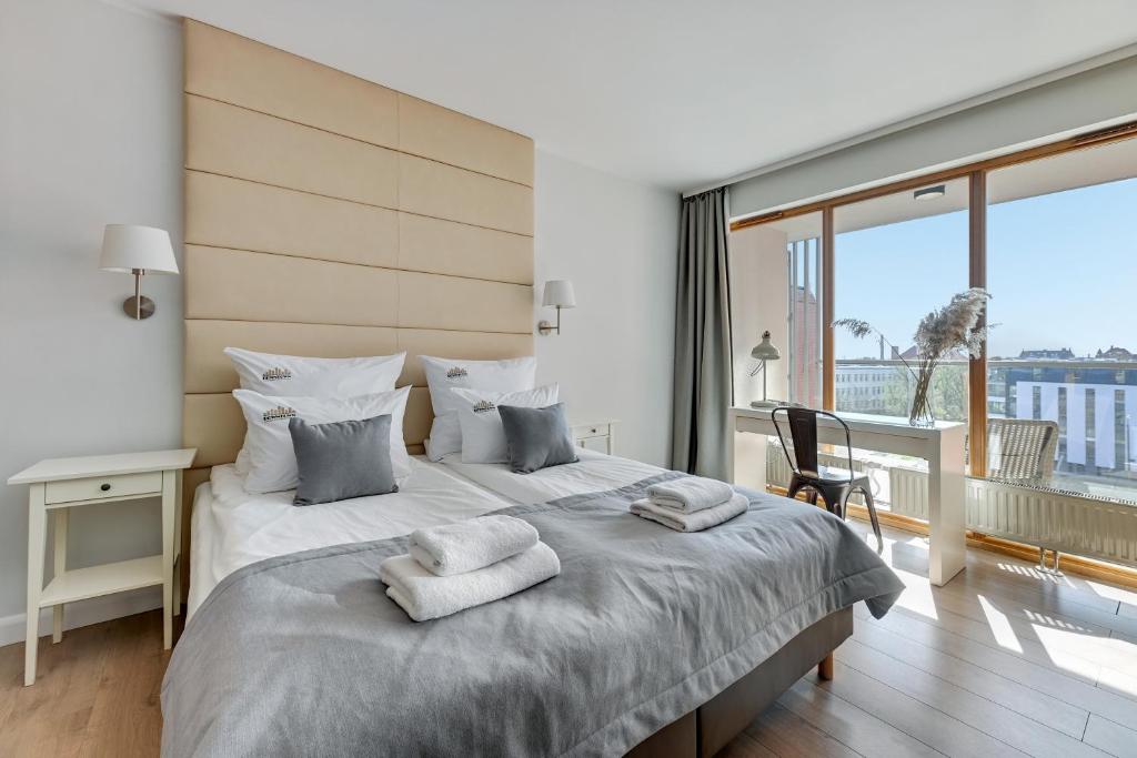 Downtown Apartments Aura - Riverside & Parking - 