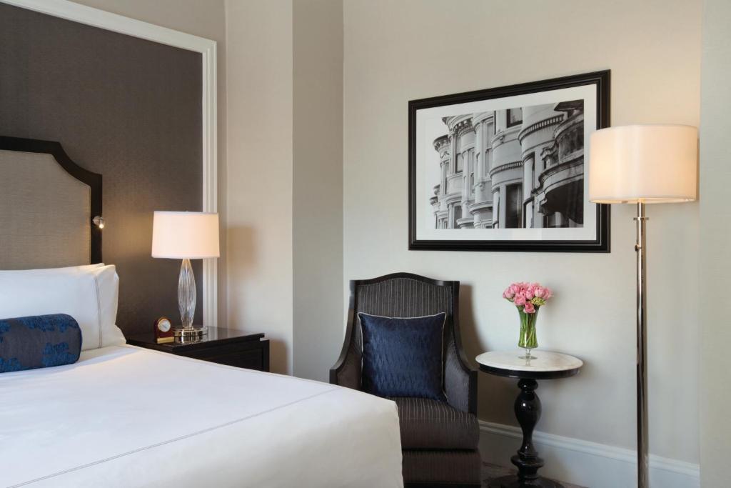 Fairmont San Francisco - King Room With City View