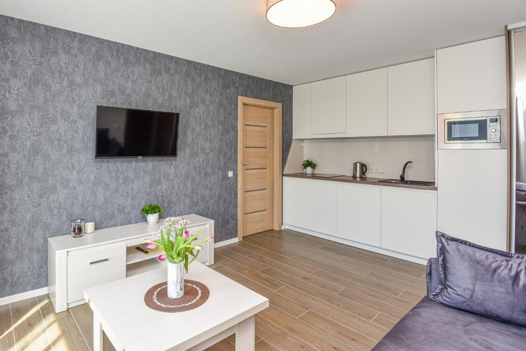 EGITOS apartamentai - Apartamento Con Balcón
