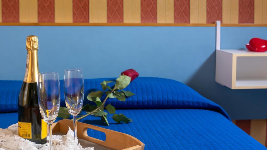 Nápoje v ubytování Hotel Plaza con piscina