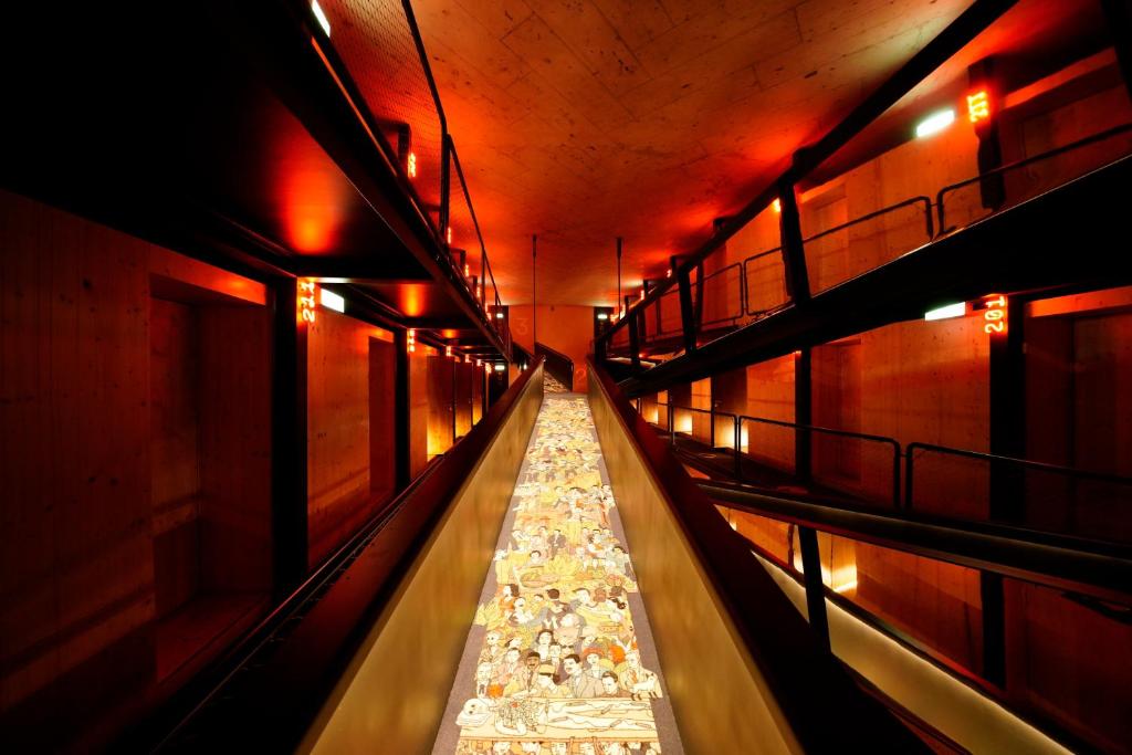 Zero Box Lodge Coimbra - Resim 45