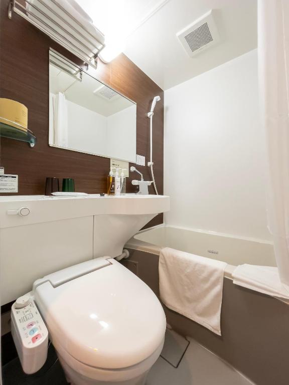 Koupelna v ubytování Super Hotel Hiroshima Yagenboridori