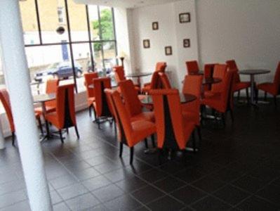 Islington Inn - Resim 16