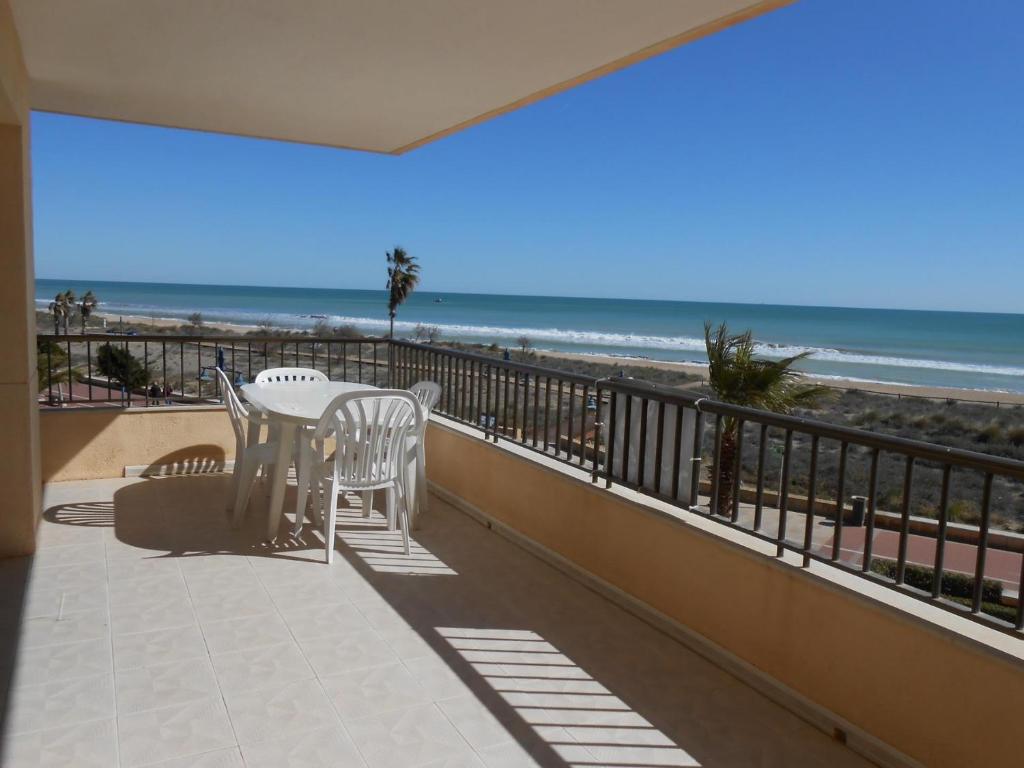 Apartment Marina Orange Costa, Peñíscola, Spain - Booking.com