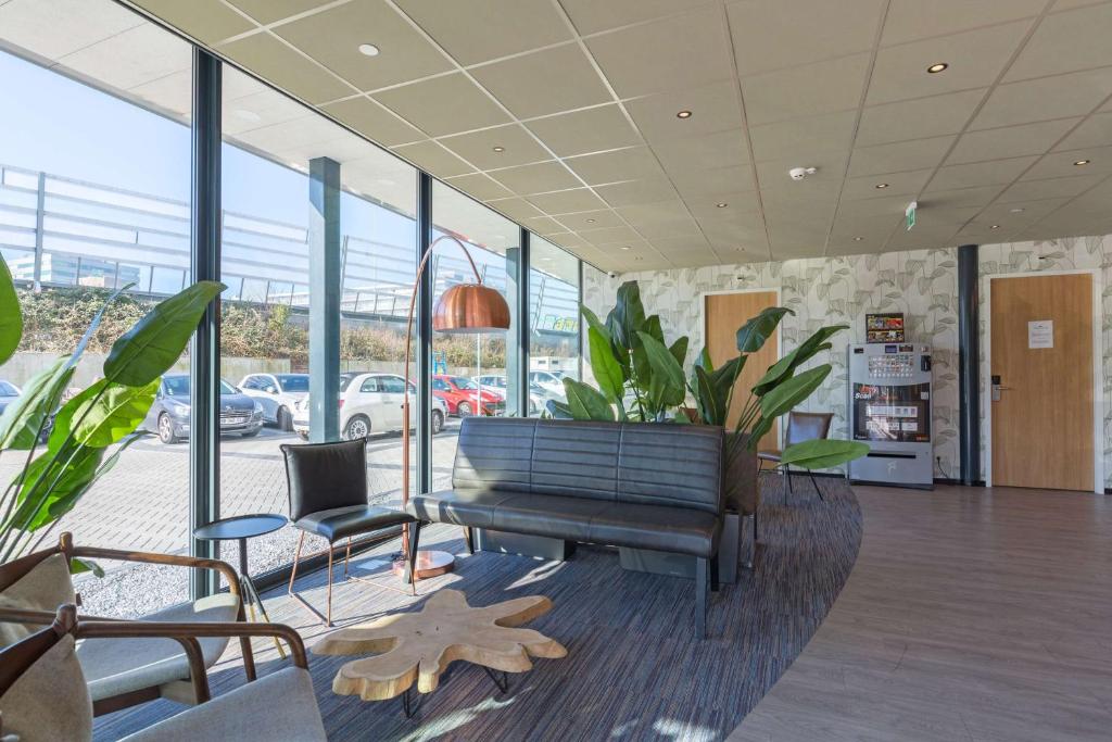 Een zitgedeelte bij Best Western Amsterdam