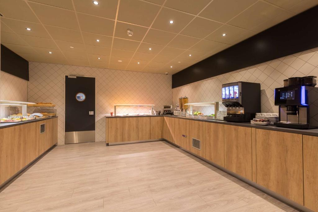 Een keuken of kitchenette bij Best Western Amsterdam