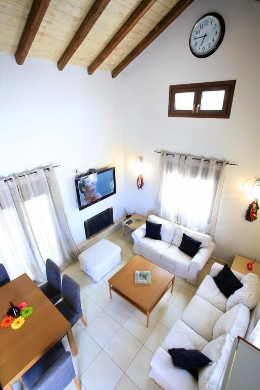 Zdjęcie z galerii obiektu Villa Katerina with private pool w mieście Gálipe