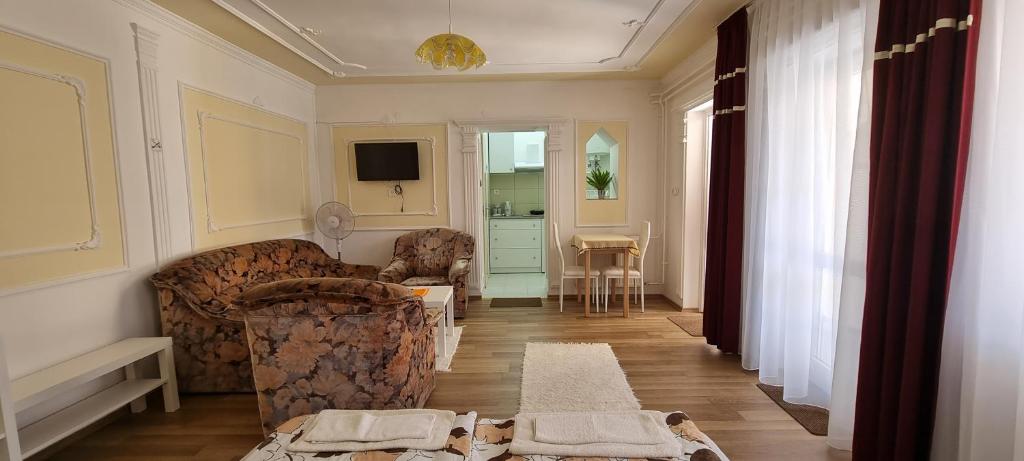 Bangó Vendégház - Apartment With Terrace