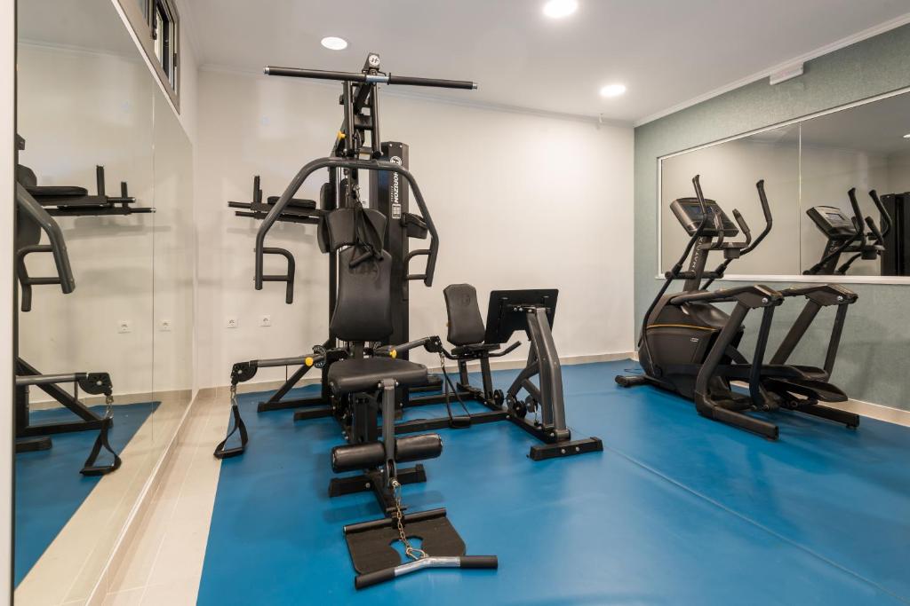 Fitness centrum a/nebo fitness zařízení v ubytování Karras Grande Resort