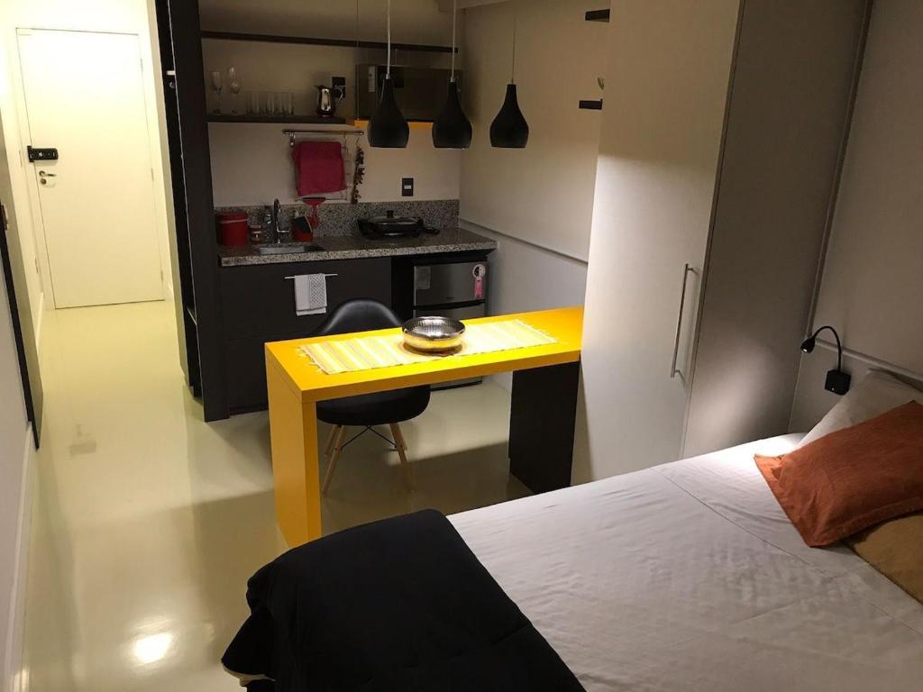  Apto Studio 501 mobiliado com linda vista