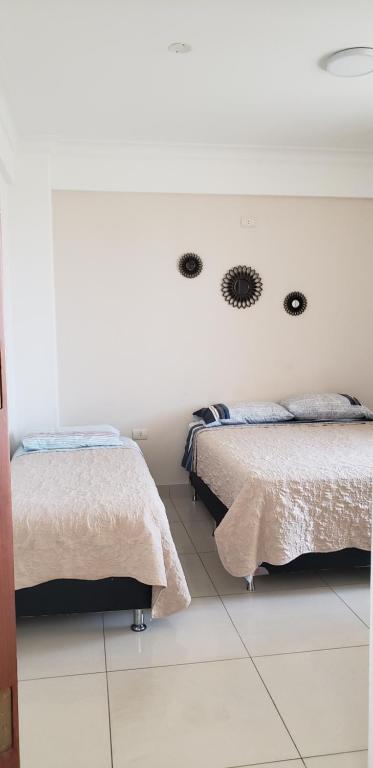 Edificio Las Palmas 3100 - Apartamento De Dos Dormitorios
