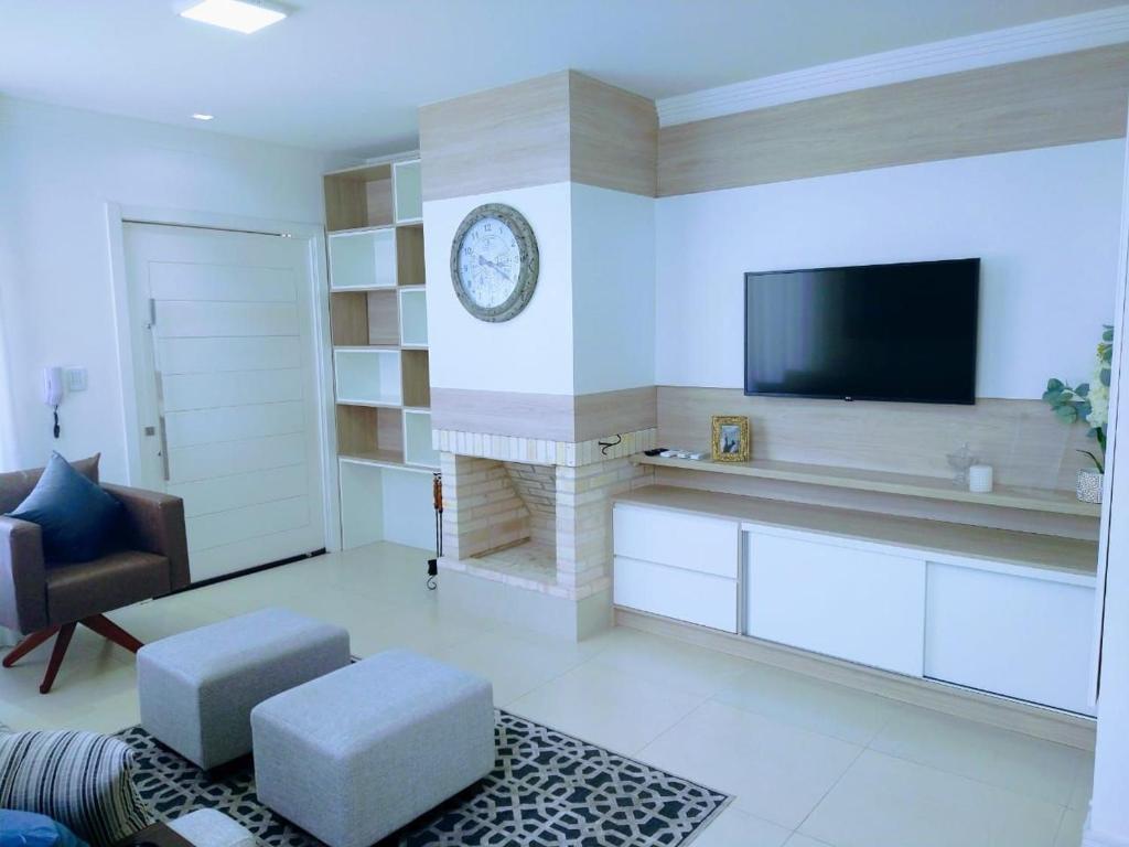  Casa Ibiza em condomínio em Canela