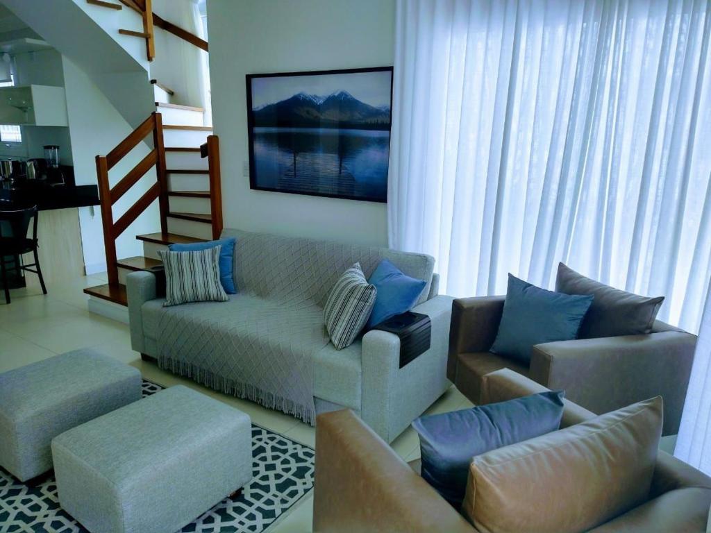  Casa Ibiza em condomínio em Canela
