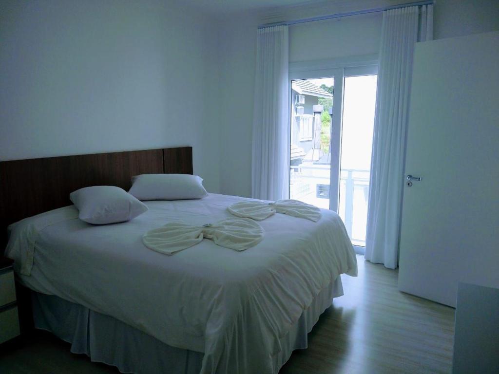  Casa Ibiza em condomínio em Canela