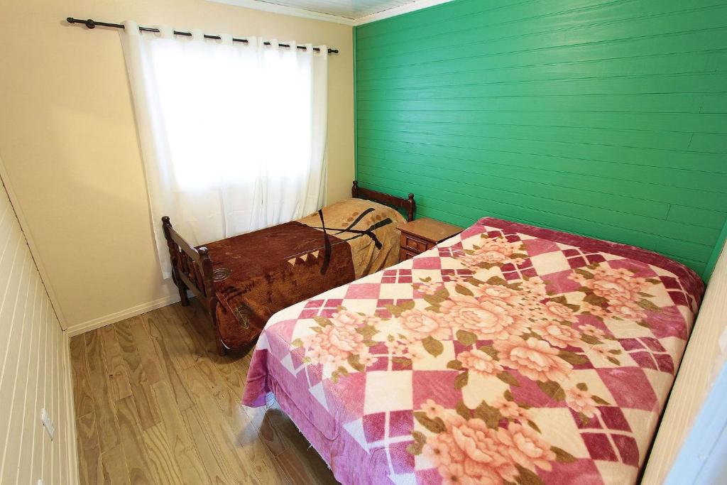 Azaléia - 9 Pessoas - Gramado  Azaléia - 9 Pessoas - Gramado