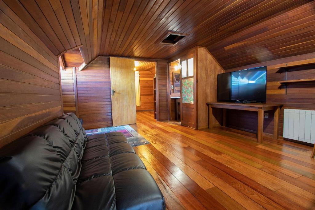  Casa Azul do Lago - Gramado - Ideal para 11 pessoas