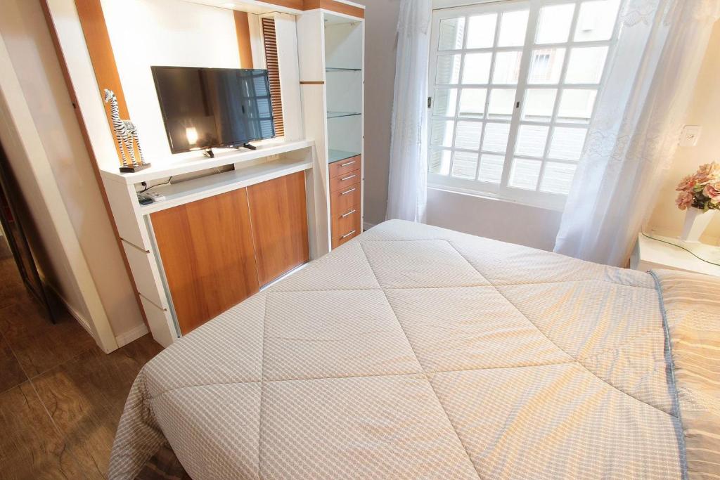 Luíza's House - 10 Pessoas - Canela  Luíza's House - 10 Pessoas - Canela