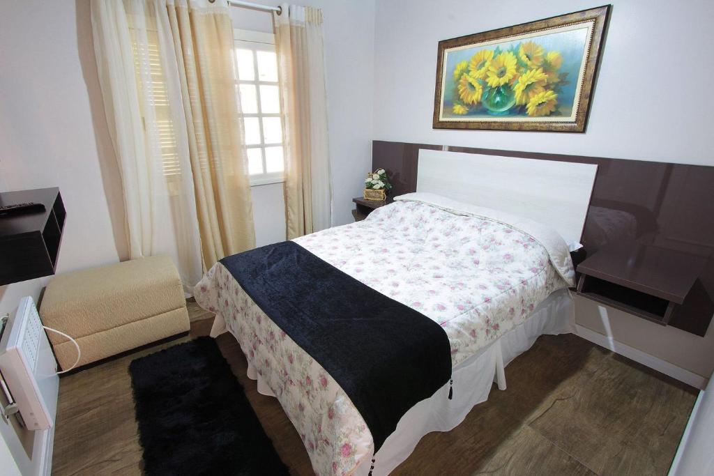 Luíza's House - 10 Pessoas - Canela  Luíza's House - 10 Pessoas - Canela