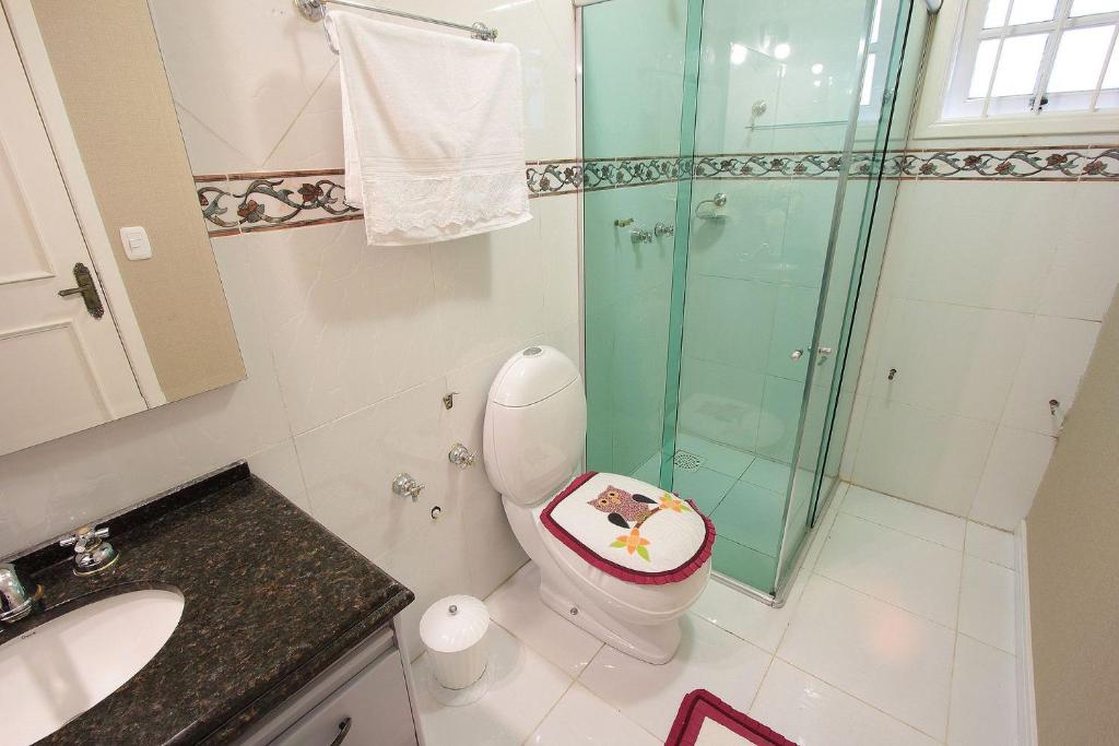 Luíza's House - 10 Pessoas - Canela  Luíza's House - 10 Pessoas - Canela