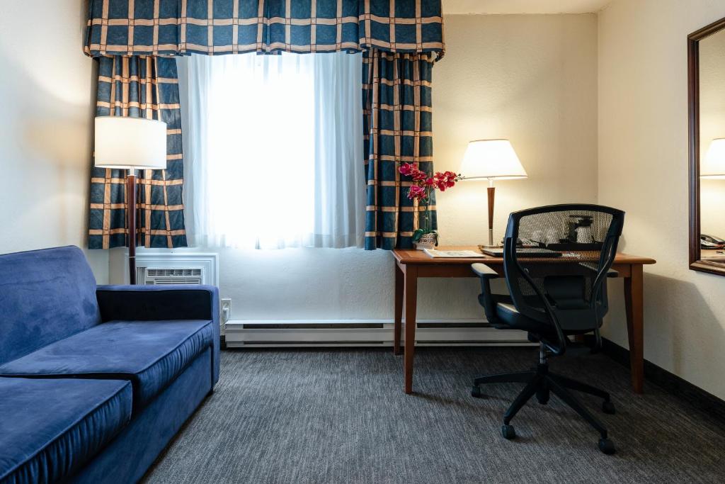 Travelodge by Wyndham Ottawa East - Resim 37