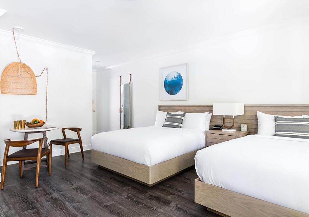 Parrot Key Hotel & Villas photo