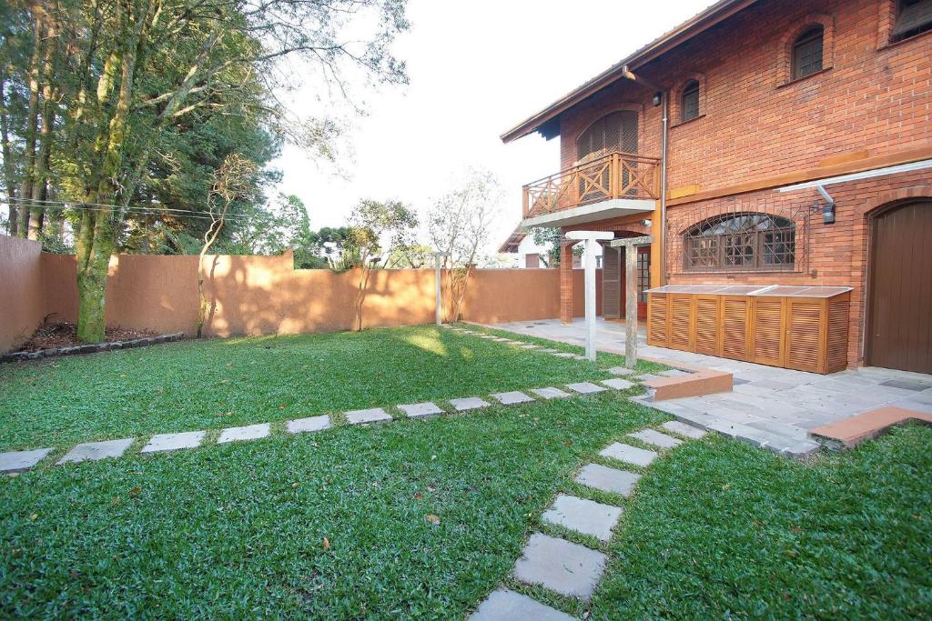 Monte Carlo - 10 Pessoas - Gramado  Monte Carlo - 10 Pessoas - Gramado