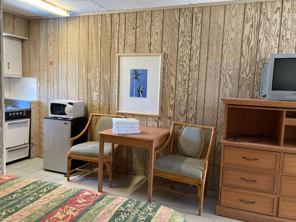 Kuchyň nebo kuchyňský kout v ubytování Glendale Motel