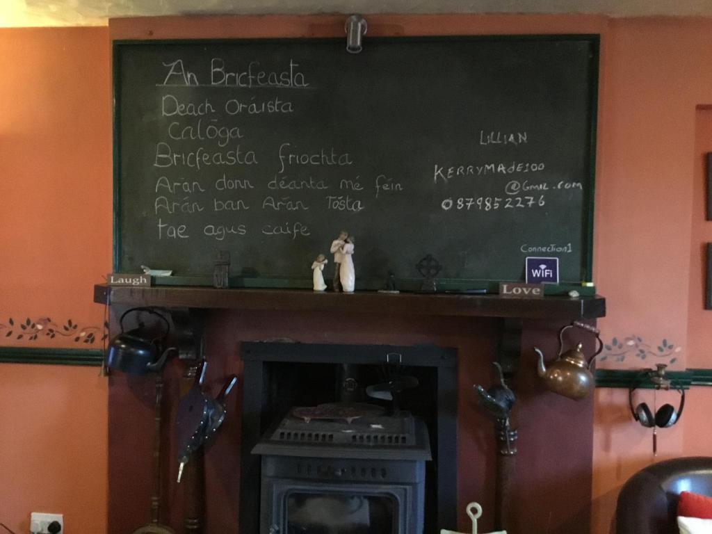 Fotografie z fotogalerie ubytování The Old School House B&B v destinaci Ballinskelligs