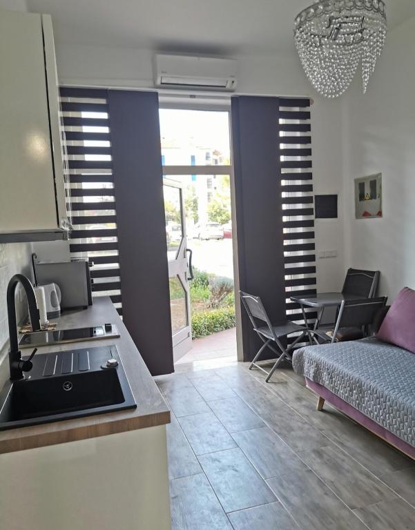 Kuchyňa alebo kuchynka v ubytovaní Pearl Apartment Pula