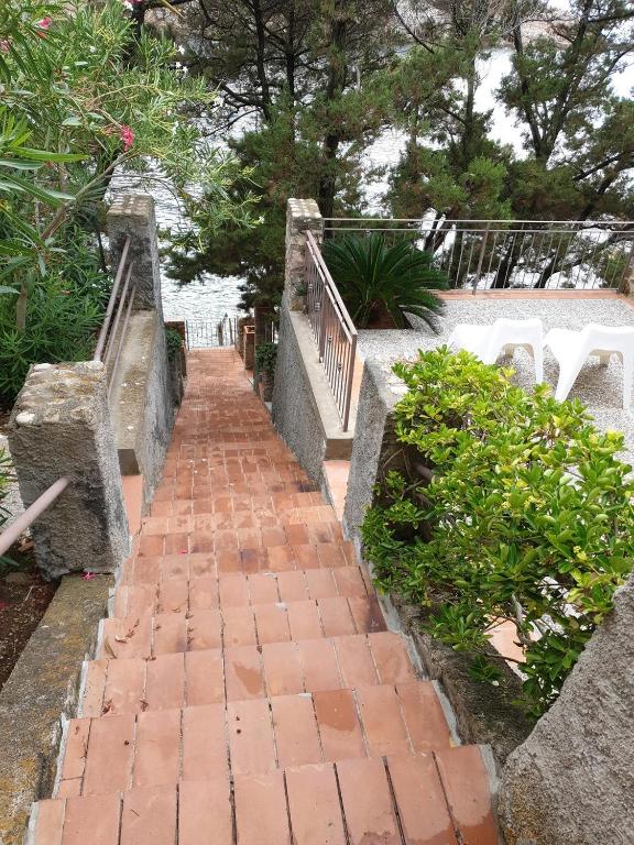 Fotografie z fotogalerie ubytování Appartamenti Villa Lina - La Sorella v destinaci Nisporto