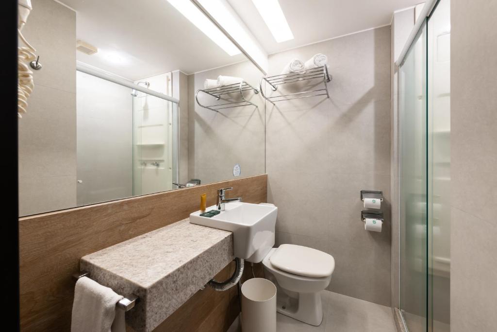Koupelna v ubytování Píer Vitória Hotel