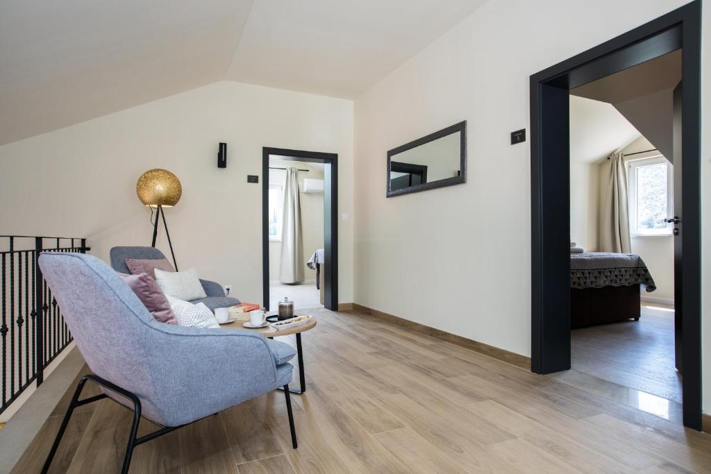 Posedenie v ubytovaní Vitality Villa Mariante - free kajaks, sauna