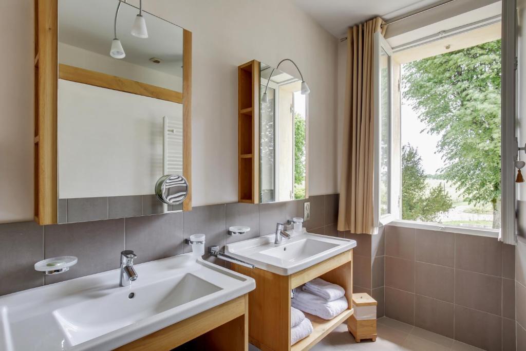 LOGIS DE VALANDRAUD - 19