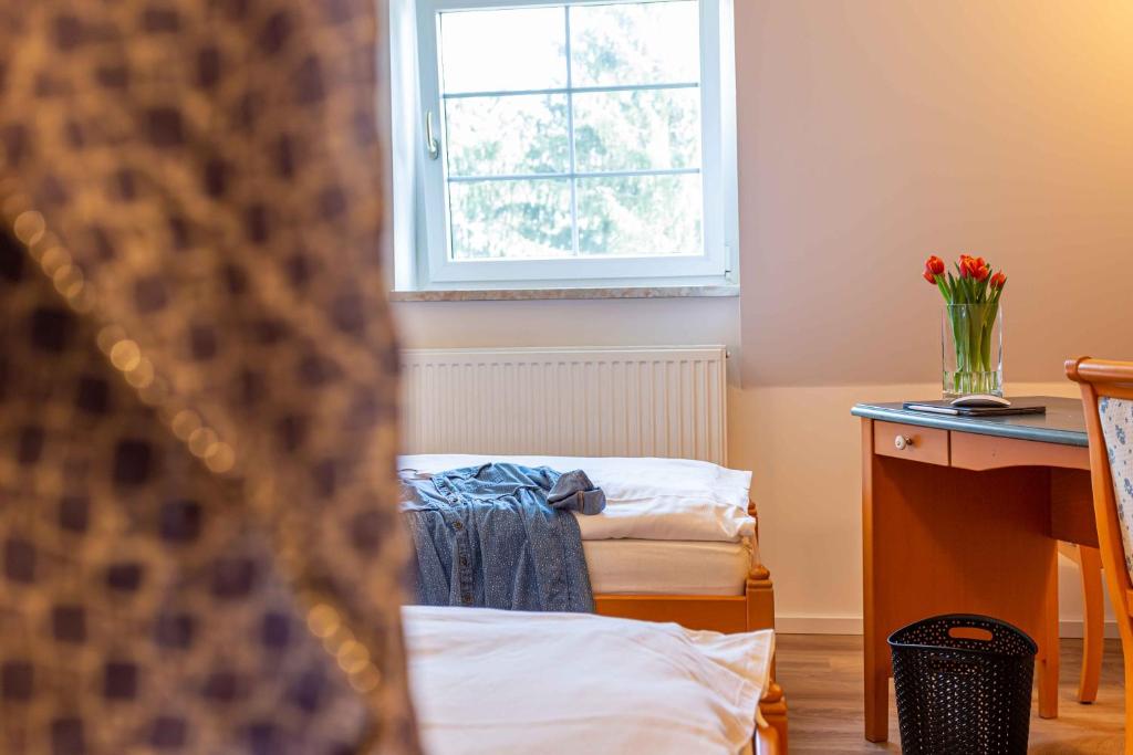 Landhotel Gutshof - ländlich genießen - geschäftlich gut ankommen - Twin Room