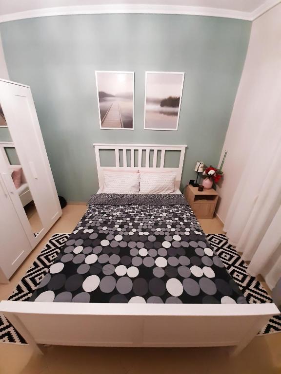 Sweet Apartment - 18