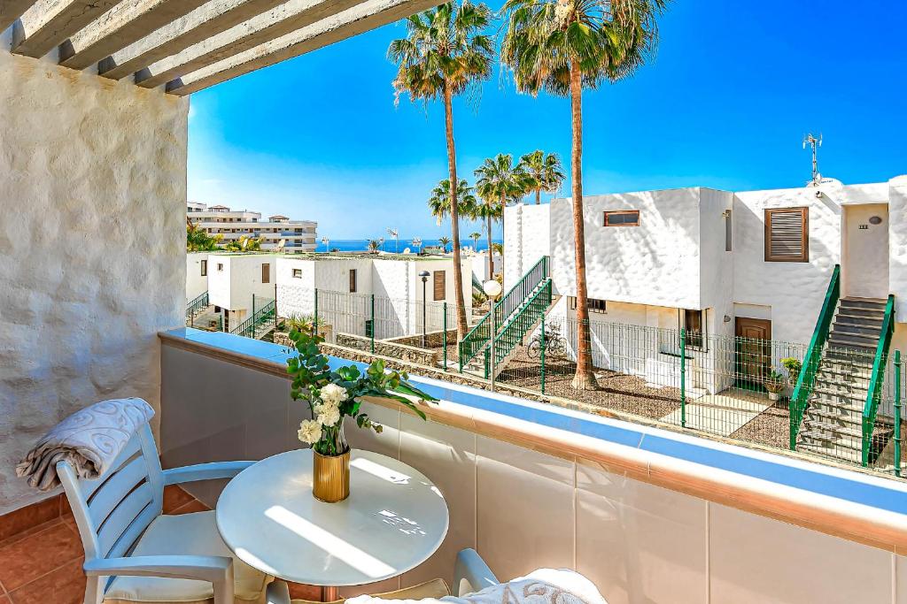 Apartment in Las Americas Playa de Troya, Playa de las ...