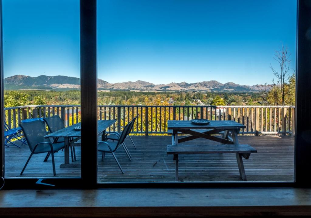 23 Acheron Heights - Resim 11