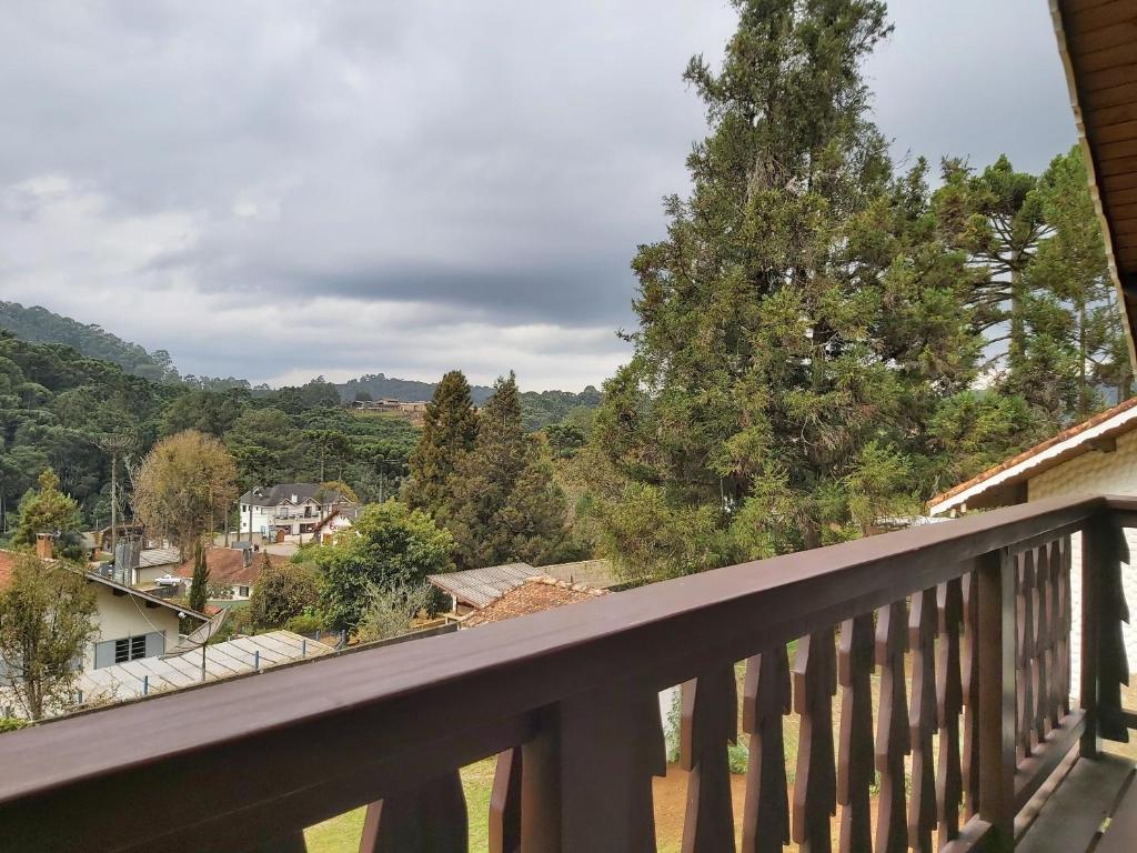  Chalé Avenida Monte Verde