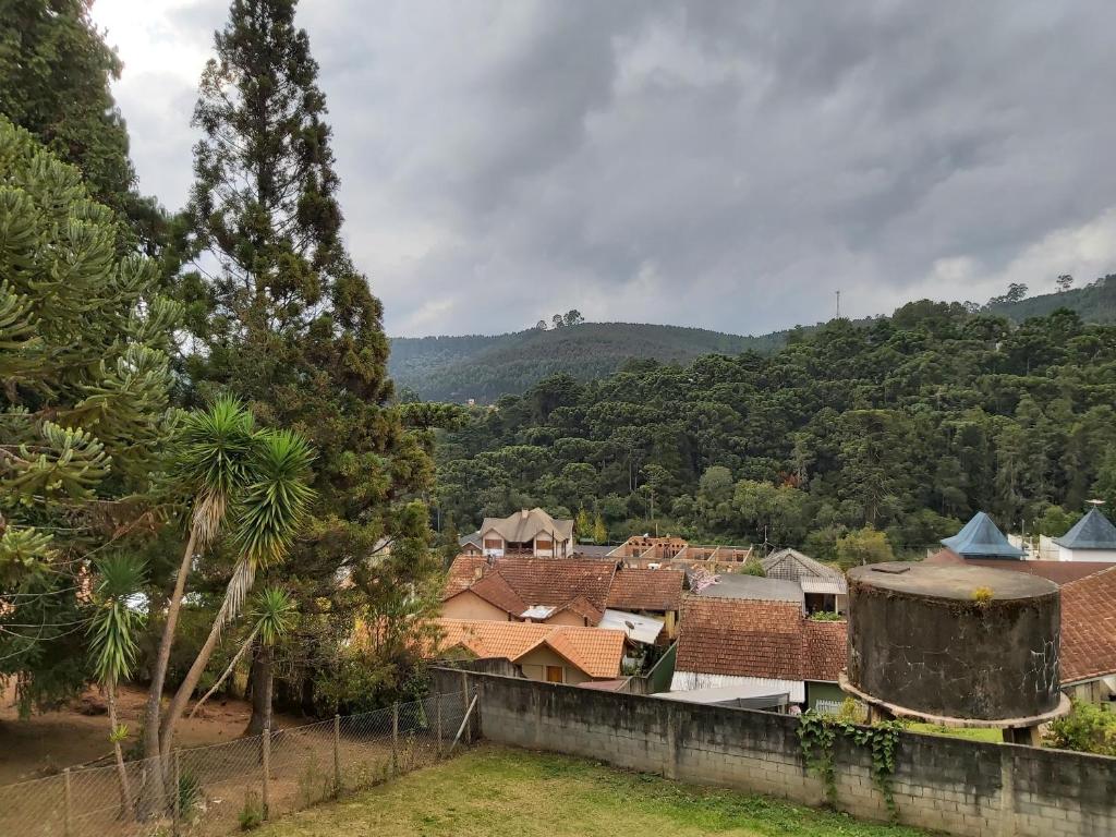  Chalé Avenida Monte Verde