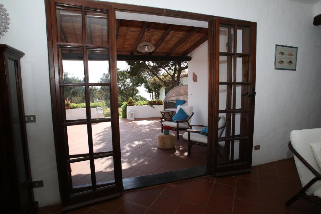 Hostia v ubytovaní Villa con discesa privata a mare
