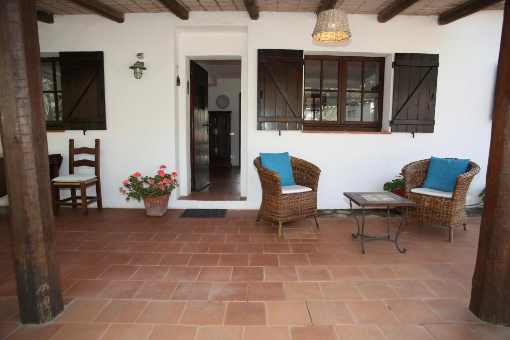 Posedenie v ubytovaní Villa con discesa privata a mare