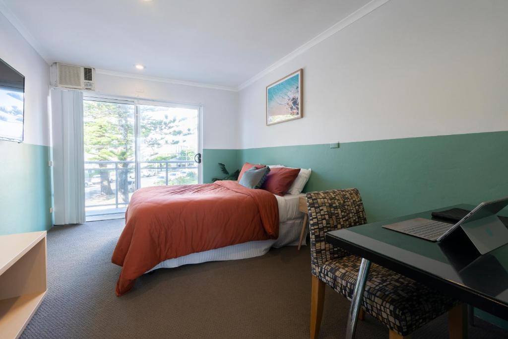 Manly Waves Studios & Apartments - Resim 16