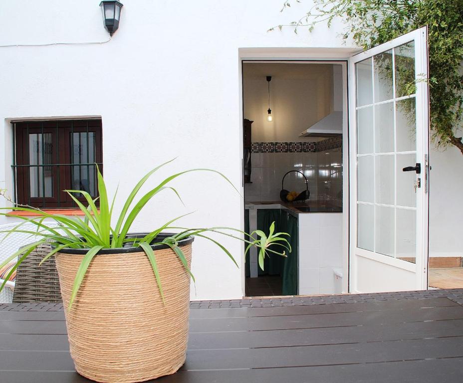 El Barranquillo - Three-Bedroom Townhouse