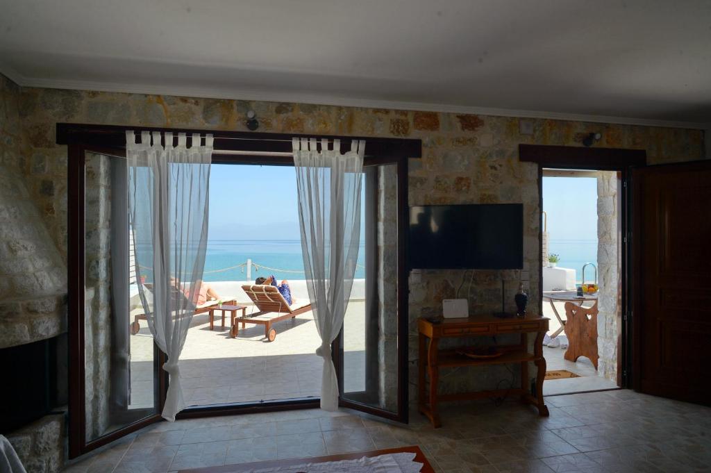 Antorina Beachfront Villas - Double Douluxe Com Varanda E Vista Para O Mar