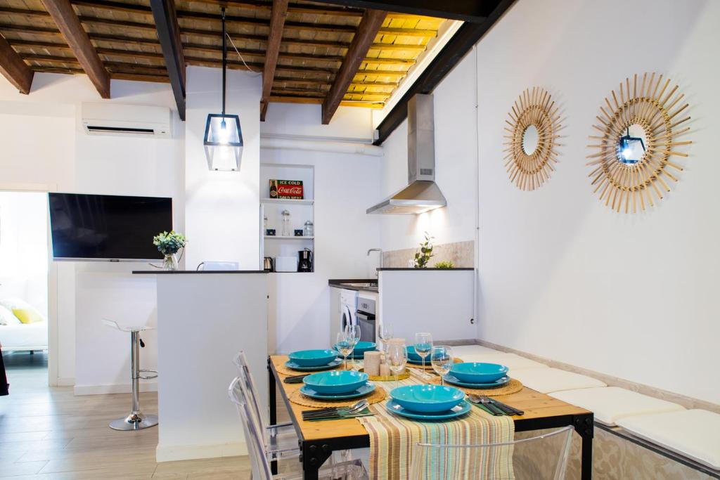 FLORIT FLATS - Cabanyal 3 Bedroom WIFI AC Terrace Beach ...