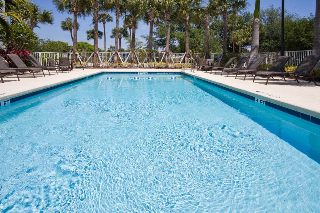 Holiday Inn Express West Palm Beach Metrocentre by IHG photo