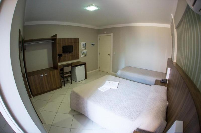  Hotel Contessi